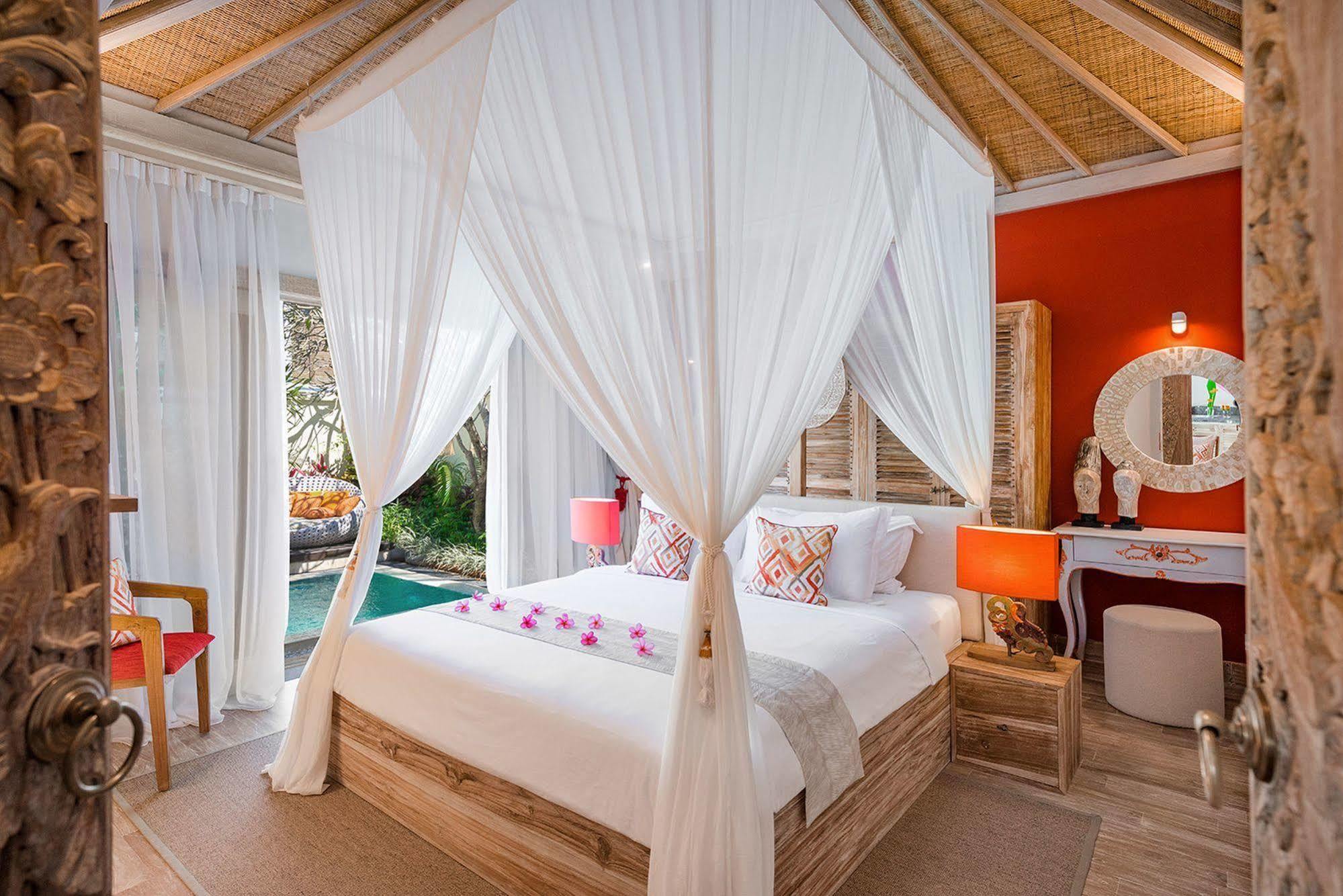 4S Villas At Seminyak Square Ngoại thất bức ảnh